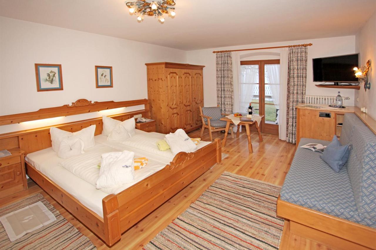 Hotel Alpenhof Krün Exterior foto